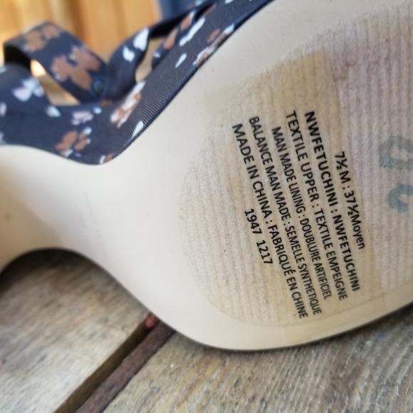 Size 7.5 High Heel Shoes Nine West Cherry Blossom Blacks Straps Buckles Ladies - Picture 4 of 11